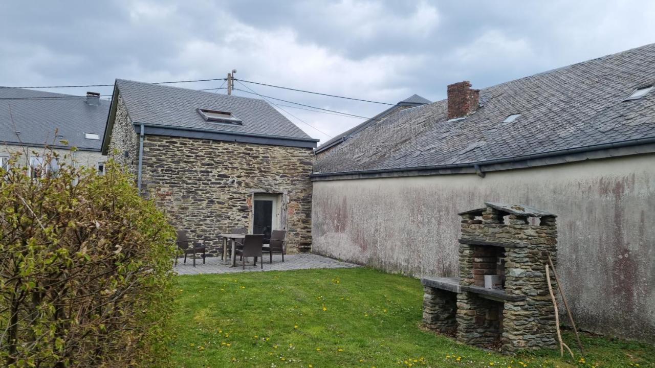 Le Maissin 1876 Paliseul Esterno foto